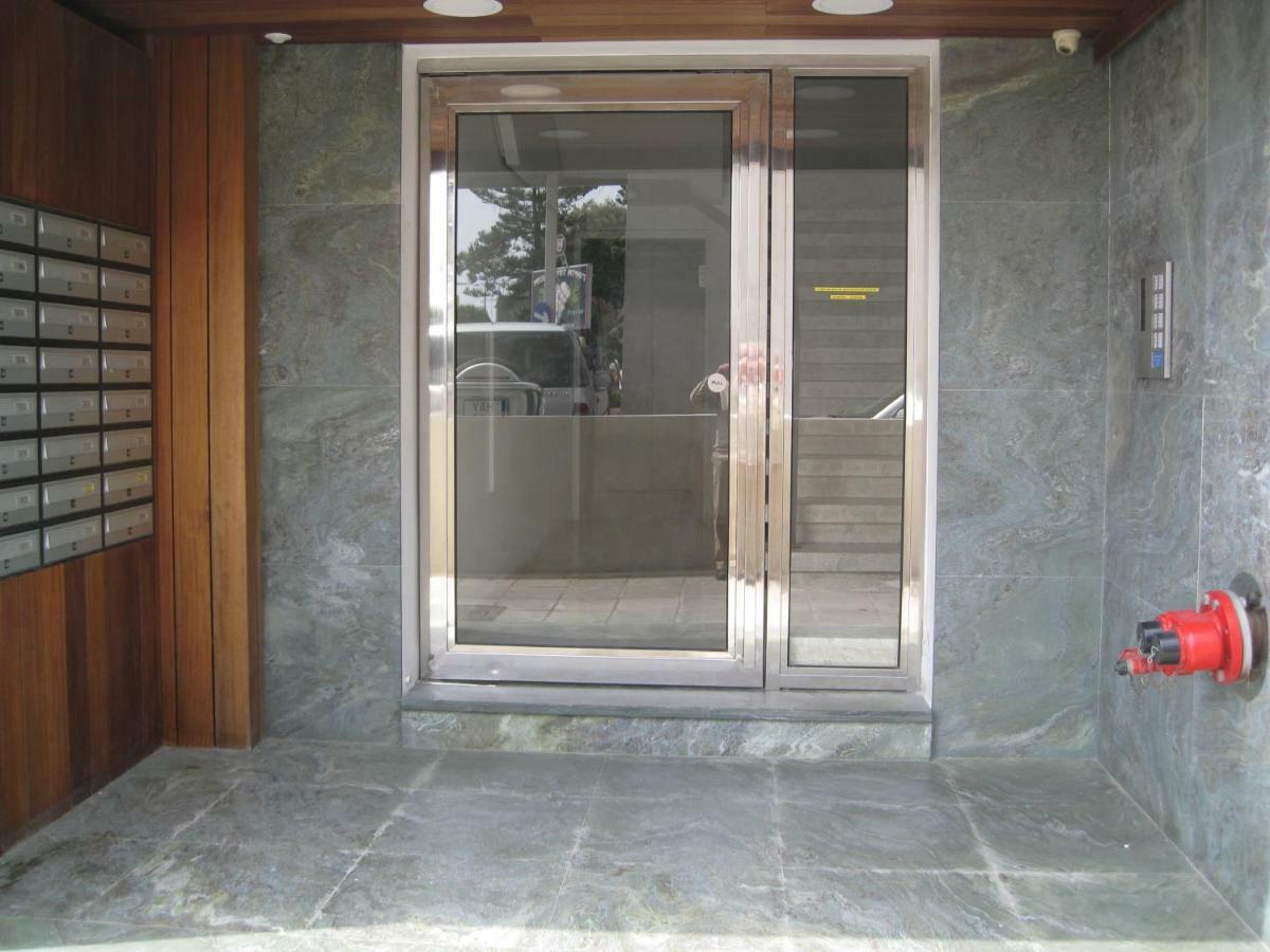 Mediterranean Breeze Appartement Limasol Buitenkant foto