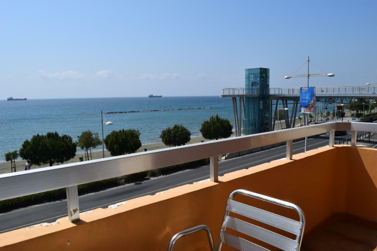 Mediterranean Breeze Appartement Limasol Buitenkant foto